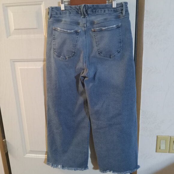 Good American Women's High Rise Good Waist Palazoo Crop Raw Hem Jeans 14 - Picture 5 of 7